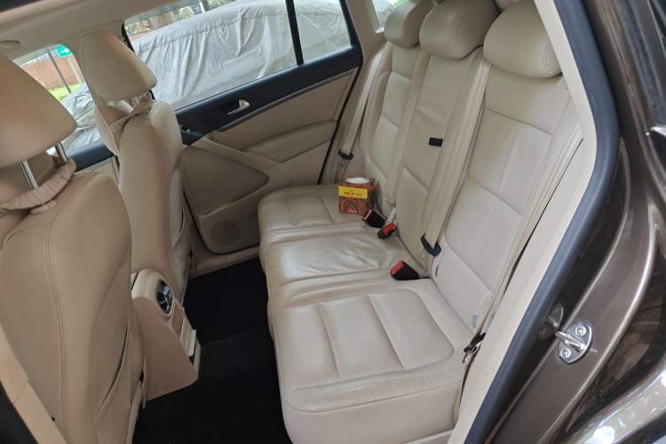 Used Volkswagen Tiguan 2013 1.8TSI Automatic Two-Wheel Drive Luxury Model Left Rear Seat
