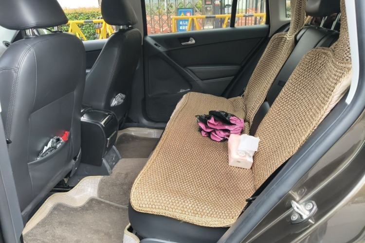 Used Volkswagen Tiguan 2013 1.8TSI Automatic Two-Wheel Drive Trend Edition Left Rear Seat