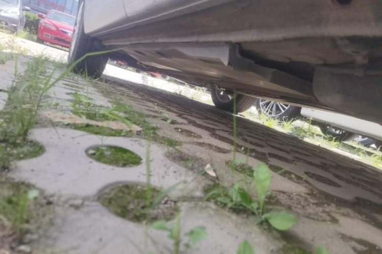 Used Volkswagen Tiguan 2013 2.0 TSI Automatic All-Wheel-Drive Flagship Edition Left Side Sill