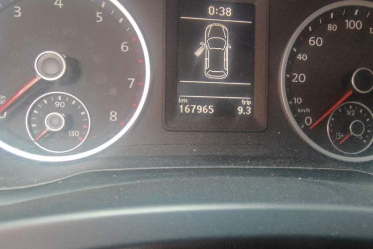 Used Volkswagen Tiguan 2013 1.8 TSI Automatic Two-Wheel Drive Comfort Edition Odometer Close Up