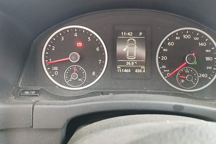 Used Volkswagen Tiguan 2013 1.8 TSI Automatic Two-Wheel Drive Comfort Edition Odometer Close Up