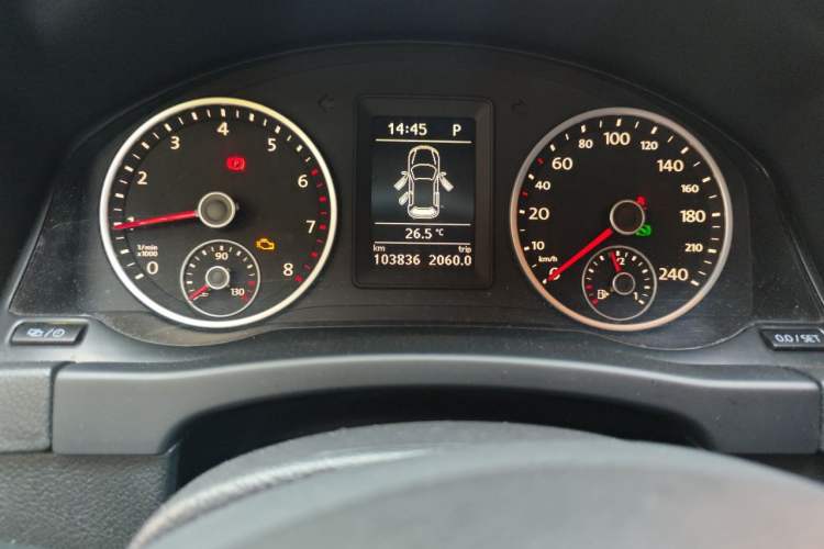 Used Volkswagen Tiguan 2013 1.8 TSI Automatic Two-Wheel Drive Comfort Edition Odometer Close Up