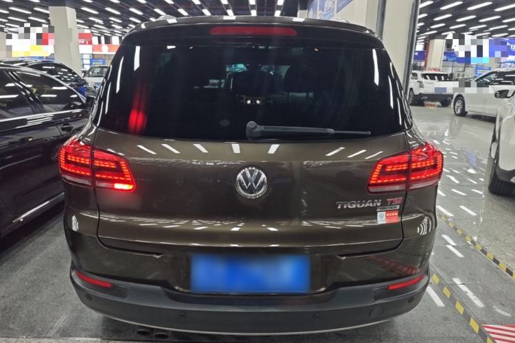 Used Volkswagen Tiguan 2013 2.0 TSI Automatic All-Wheel-Drive Flagship Edition Rear