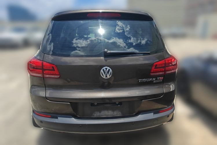 Used Volkswagen Tiguan 2013 1.8 TSI Automatic All-Wheel Drive Luxury Model Rear