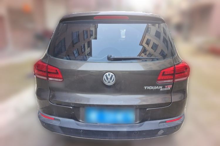 Used Volkswagen Tiguan 2013 2.0 TSI Automatic All-Wheel Drive Luxury Edition Rear