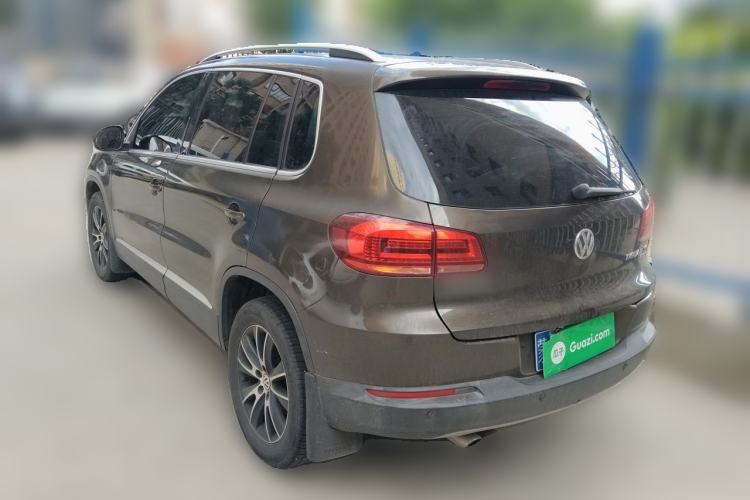 Used Volkswagen Tiguan 2013 2.0 TSI Automatic All-Wheel Drive Luxury Edition Rear Left 45 Deg