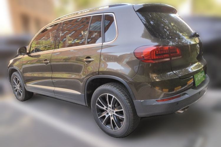 Used Volkswagen Tiguan 2013 1.8TSI Automatic Two-Wheel Drive Luxury Model Rear Left 45 Deg