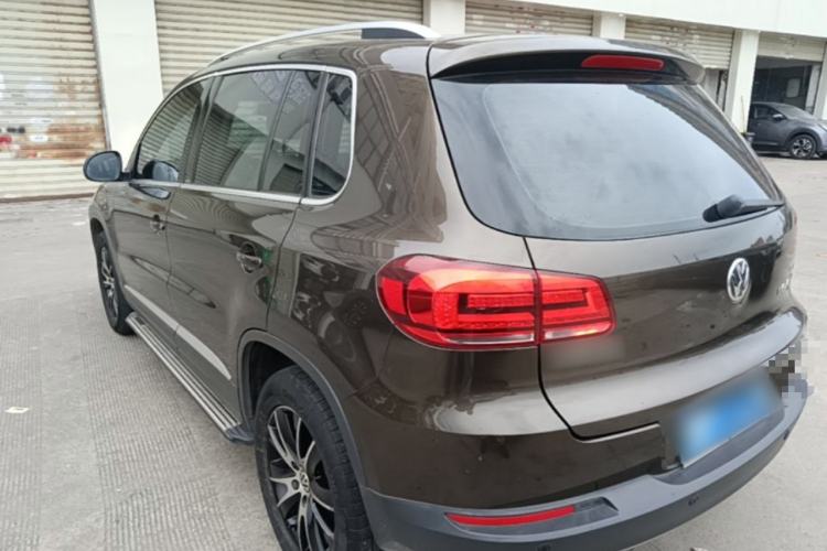 Used Volkswagen Tiguan 2013 2.0 TSI Automatic All-Wheel Drive Luxury Edition Rear Left 45 Deg