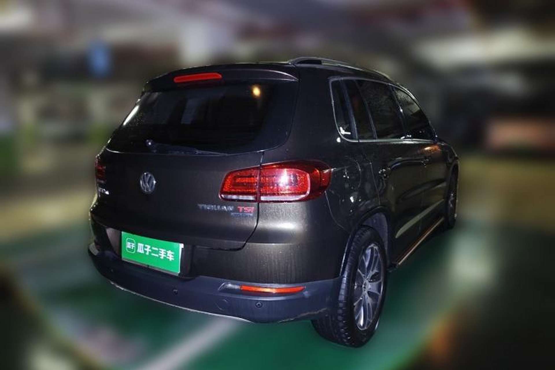 Used Volkswagen Tiguan 2013 2.0 TSI Automatic All-Wheel Drive Luxury Edition Rear Right 45 Deg