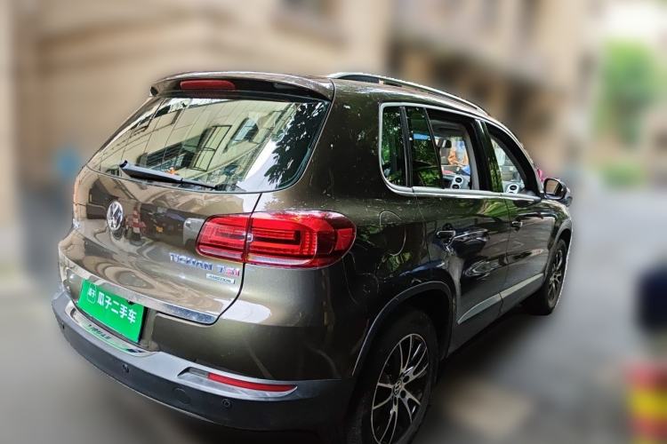 Used Volkswagen Tiguan 2013 1.8TSI Automatic Two-Wheel Drive Luxury Model Rear Right 45 Deg