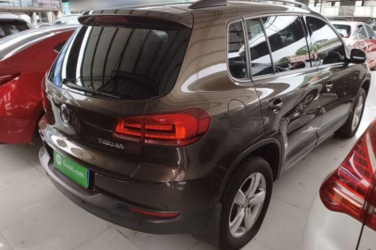 Used Volkswagen Tiguan 2013 1.8 TSI Automatic Two-Wheel Drive Comfort Edition Rear Right 45 Deg