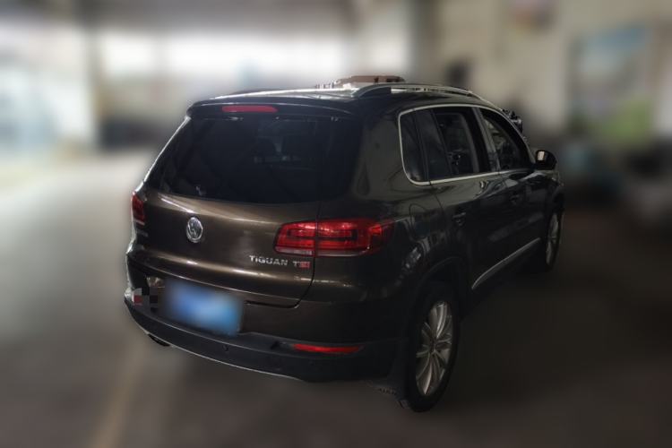 Used Volkswagen Tiguan 2013 2.0 TSI Automatic All-Wheel Drive Luxury Edition Rear Right 45 Deg