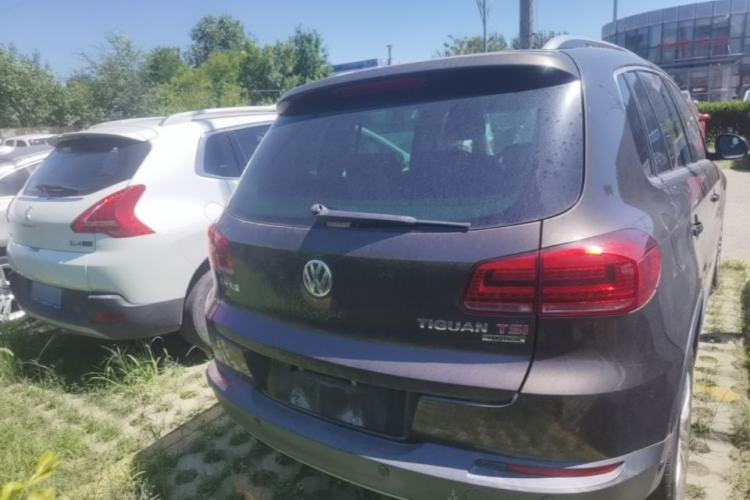 Used Volkswagen Tiguan 2013 2.0 TSI Automatic All-Wheel-Drive Flagship Edition Rear