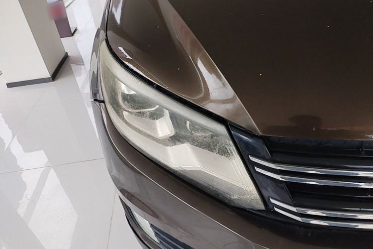 Used Volkswagen Tiguan 2013 1.8 TSI Automatic Two-Wheel Drive Comfort Edition Right Front Headlight