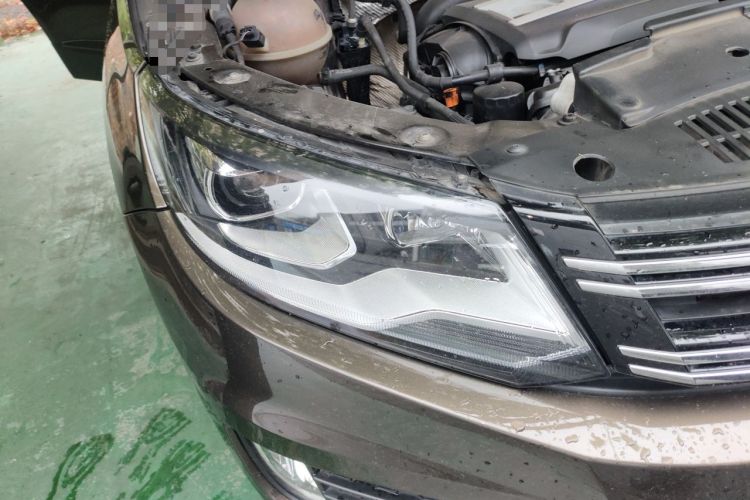 Used Volkswagen Tiguan 2013 1.8 TSI Automatic Two-Wheel Drive Comfort Edition Right Front Headlight