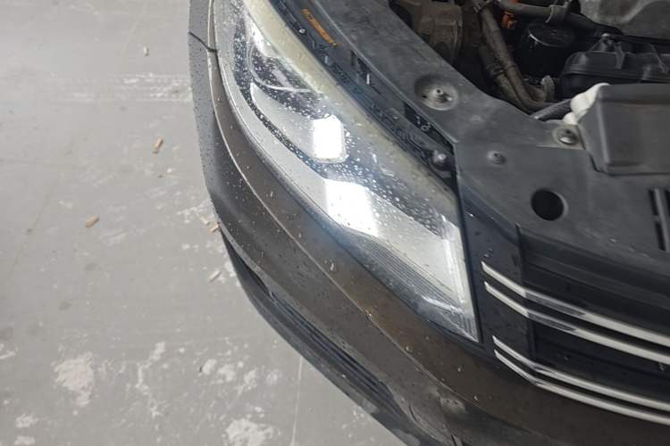 Used Volkswagen Tiguan 2013 1.8TSI Automatic Two-Wheel Drive Luxury Model Right Front Headlight