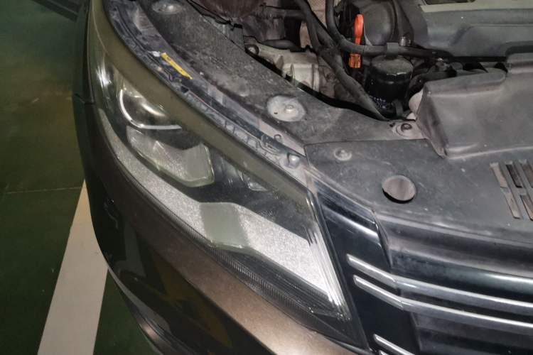 Used Volkswagen Tiguan 2013 1.8TSI Automatic Two-Wheel Drive Luxury Model Right Front Headlight