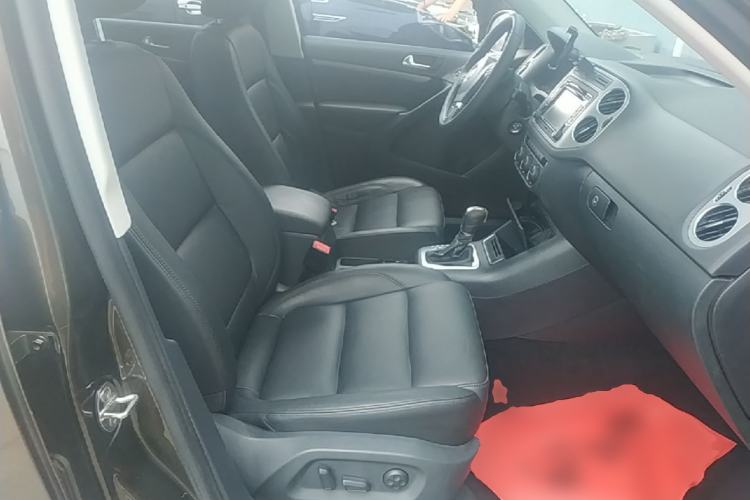Used Volkswagen Tiguan 2013 1.8TSI Automatic Two-Wheel Drive Luxury Model Right Front Seat