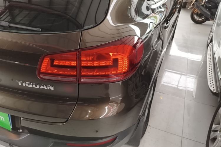 Used Volkswagen Tiguan 2013 1.8 TSI Automatic Two-Wheel Drive Comfort Edition Right Rear Taillight