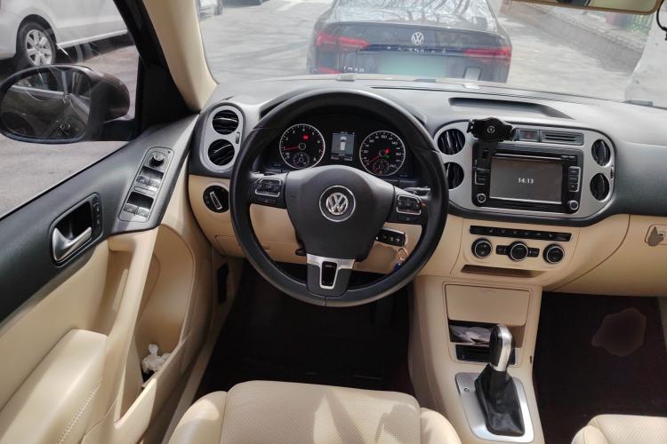 Used Volkswagen Tiguan 2013 1.8TSI Automatic Two-Wheel Drive Luxury Model Steering Wheel
