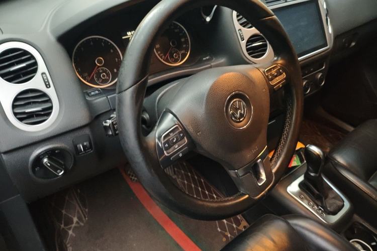 Used Volkswagen Tiguan 2013 1.8 TSI Automatic Two-Wheel Drive Comfort Edition Steering Wheel