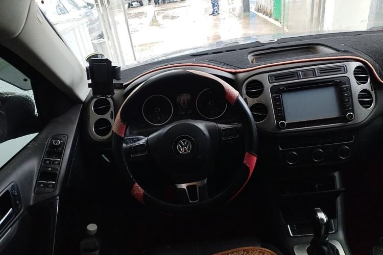 Used Volkswagen Tiguan 2013 1.8 TSI Automatic Two-Wheel Drive Comfort Edition Steering Wheel