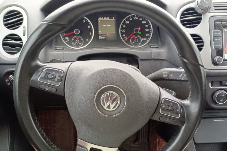 Used Volkswagen Tiguan 2013 1.8TSI Automatic Two-Wheel Drive Luxury Model Steering Wheel