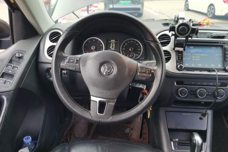 Used Volkswagen Tiguan 2013 1.8 TSI Automatic Two-Wheel Drive Comfort Edition Steering Wheel
