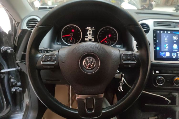 Used Volkswagen Tiguan 2013 1.8TSI Automatic All-Wheel-Drive Comfort Edition Steering Wheel