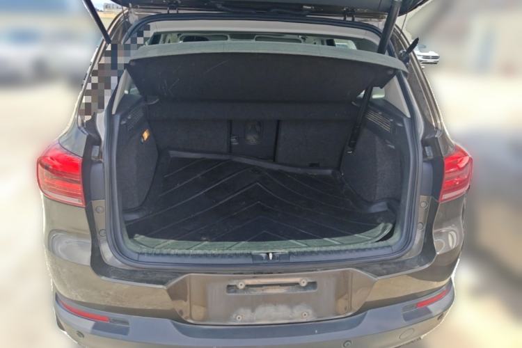 Used Volkswagen Tiguan 2013 1.8 TSI Automatic All-Wheel Drive Luxury Model Trunk