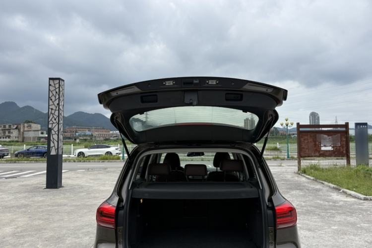 Used Volkswagen Tiguan 2013 1.8 TSI Automatic All-Wheel Drive Luxury Model Trunk