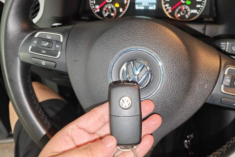 Used Volkswagen Tiguan 2013 2.0 TSI Automatic All-Wheel-Drive Flagship Edition Vehicle Key