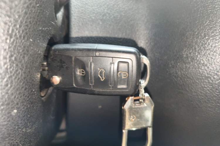 Used Volkswagen Tiguan 2013 1.8TSI Automatic Two-Wheel Drive Luxury Model Vehicle Key
