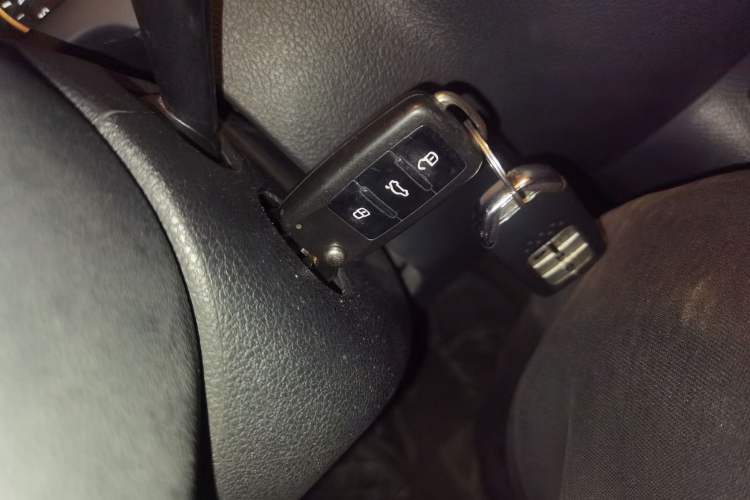 Used Volkswagen Tiguan 2013 1.8TSI Automatic Two-Wheel Drive Luxury Model Vehicle Key