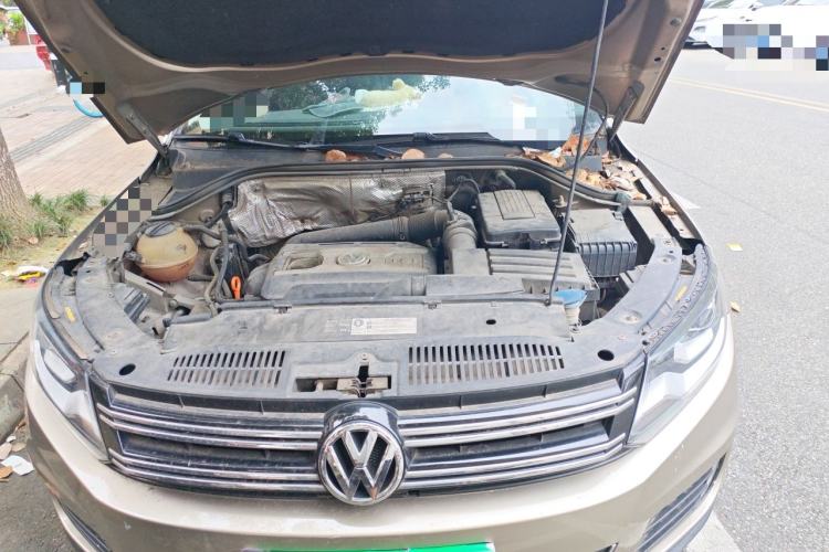 Used Volkswagen Tiguan 2013 1.8 TSI Automatic Two-Wheel Drive Comfort Edition Engine Bay