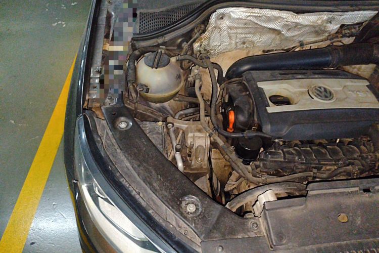 Used Volkswagen Tiguan 2013 2.0 TSI Automatic All-Wheel-Drive Flagship Edition Engine Bay Right