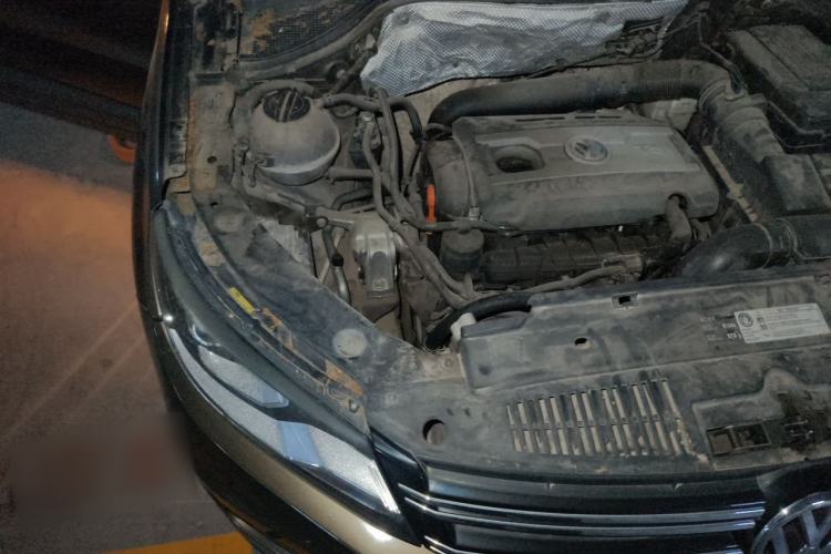 Used Volkswagen Tiguan 2013 1.8TSI Automatic All-Wheel-Drive Comfort Edition Engine Bay Right
