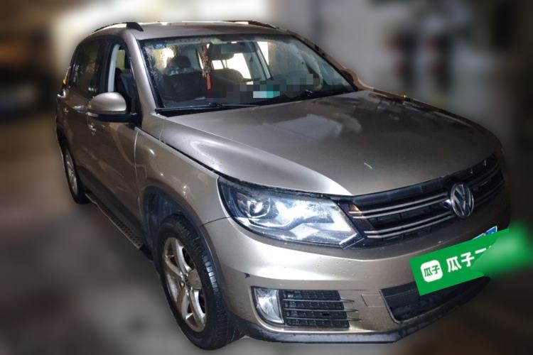 Used Volkswagen Tiguan 2013 1.8 TSI Automatic Two-Wheel Drive Comfort Edition Front Right 45 Deg