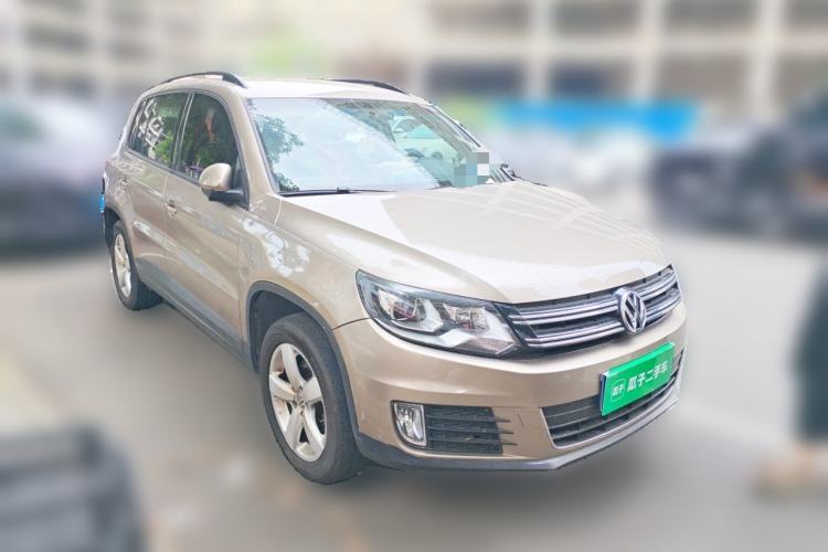Used Volkswagen Tiguan 2013 1.8 TSI Automatic Two-Wheel Drive Comfort Edition Front Right 45 Deg