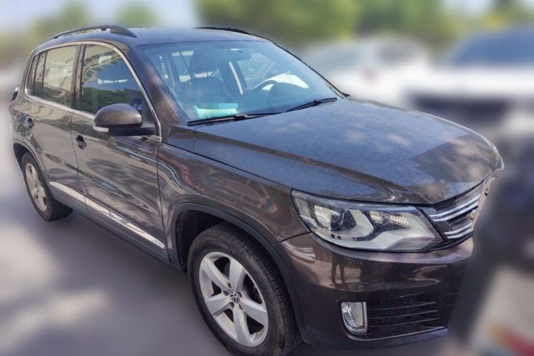 Used Volkswagen Tiguan 2013 1.8 TSI Automatic Two-Wheel Drive Comfort Edition Front Right 45 Deg