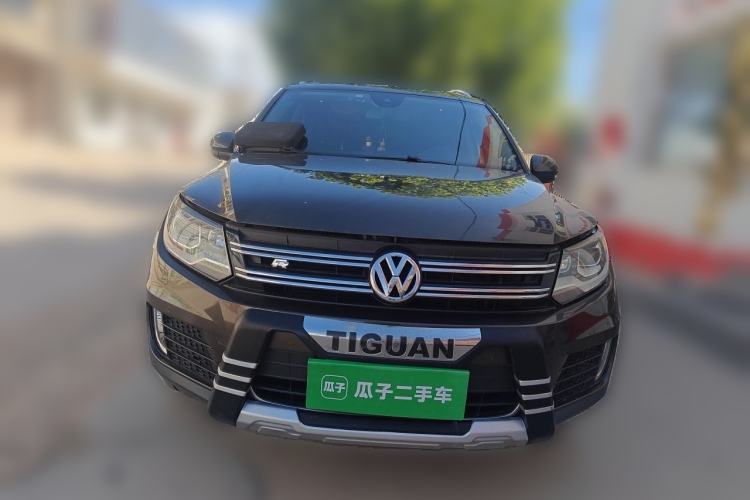 Used Volkswagen Tiguan 2013 2.0 TSI Automatic All-Wheel-Drive Flagship Edition Front