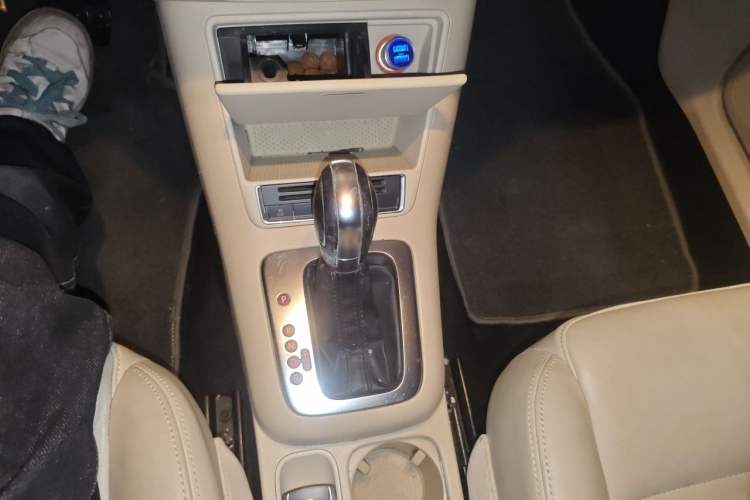 Used Volkswagen Tiguan 2013 1.8 TSI Automatic Two-Wheel Drive Comfort Edition Gear Lever