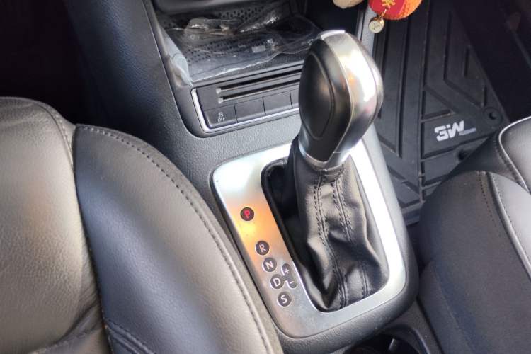 Used Volkswagen Tiguan 2013 1.8 TSI Automatic Two-Wheel Drive Comfort Edition Gear Lever