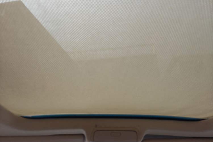 Used Volkswagen Tiguan 2013 1.8 TSI Automatic All-Wheel Drive Luxury Model Headliner