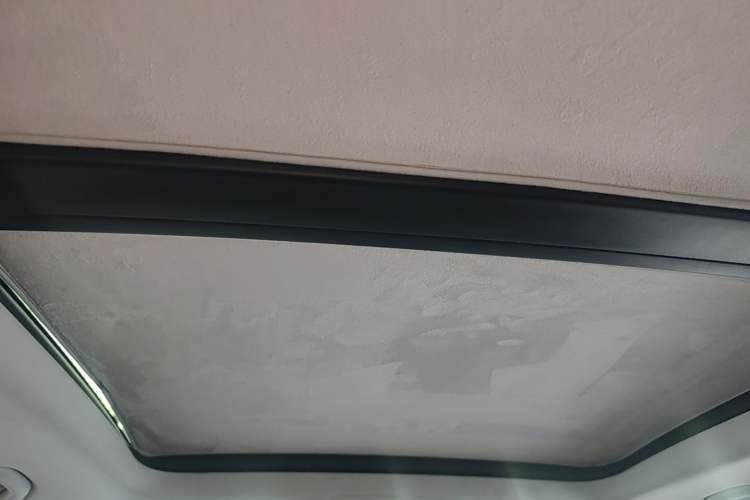 Used Volkswagen Tiguan 2013 1.8TSI Automatic Two-Wheel Drive Luxury Model Headliner