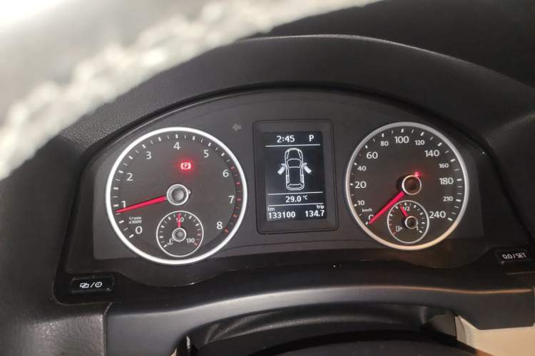 Used Volkswagen Tiguan 2013 1.8 TSI Automatic Two-Wheel Drive Comfort Edition Instrument Cluster