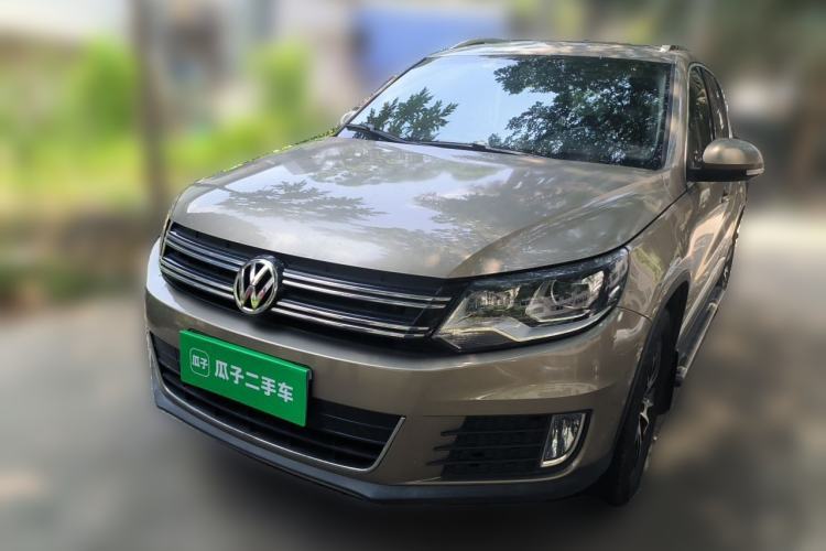 Used Volkswagen Tiguan 2013 1.8 TSI Automatic All-Wheel Drive Luxury Model Guazi used car, China used car export, Used car for sale, Used Volkswagen cars, Cheapest cars for sale