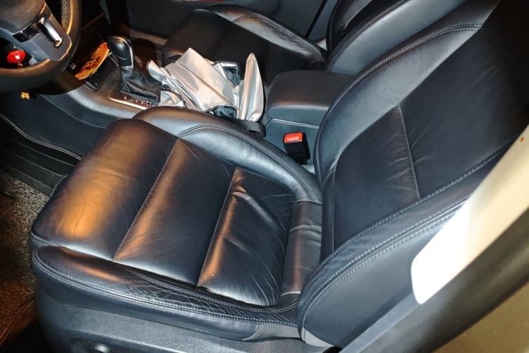 Used Volkswagen Tiguan 2013 1.8 TSI Automatic Two-Wheel Drive Comfort Edition Left Front Seat