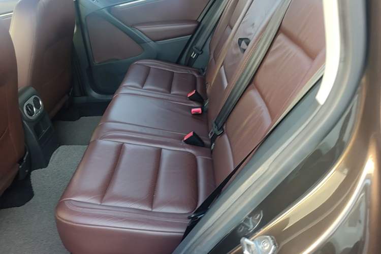 Used Volkswagen Tiguan 2013 1.8TSI Automatic Two-Wheel Drive Luxury Model Left Rear Seat