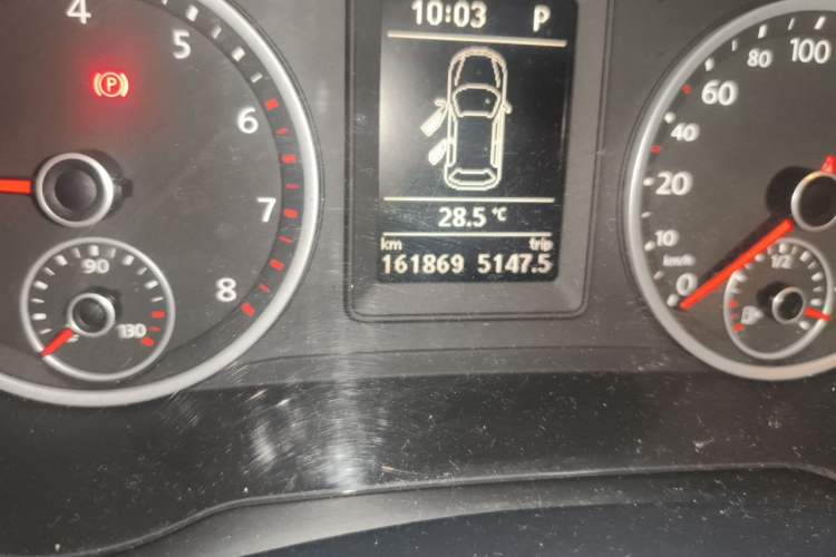 Used Volkswagen Tiguan 2013 1.8TSI Automatic Two-Wheel Drive Trend Edition Odometer Close Up
